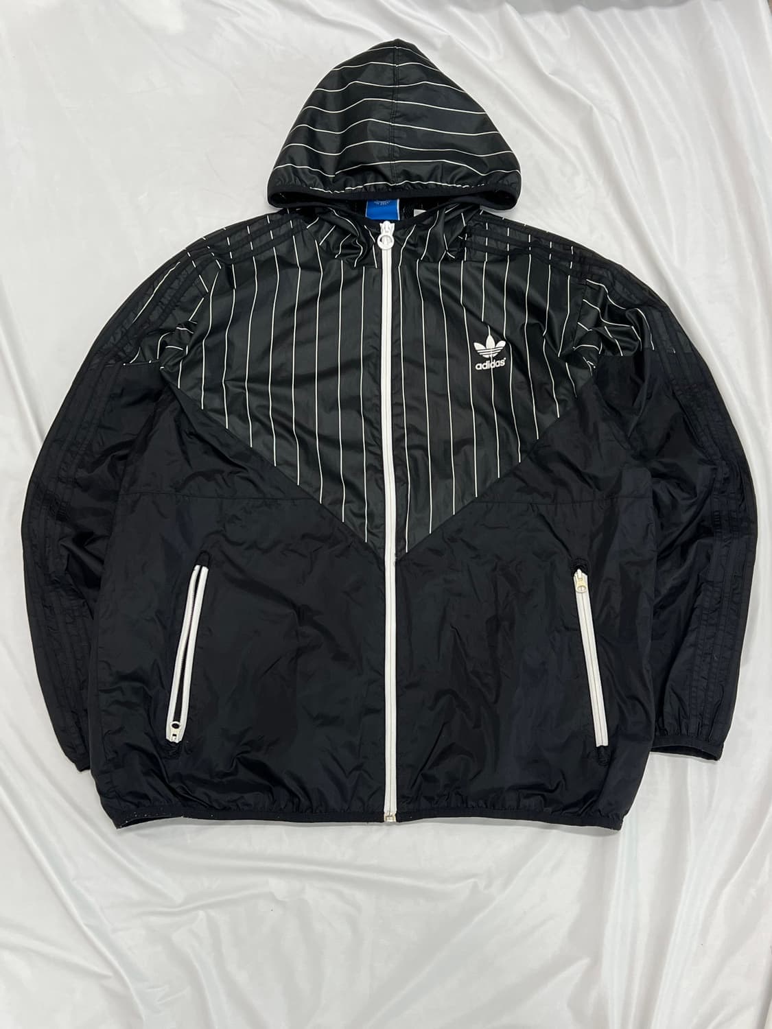 (XL) 아디다스 오리지날 삼선 스트라이프 우븐 바람막이 상품이미지1