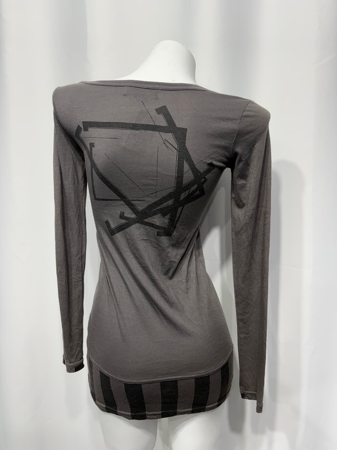 🎸그레이 프린팅 롱슬리브🎸 상품이미지7