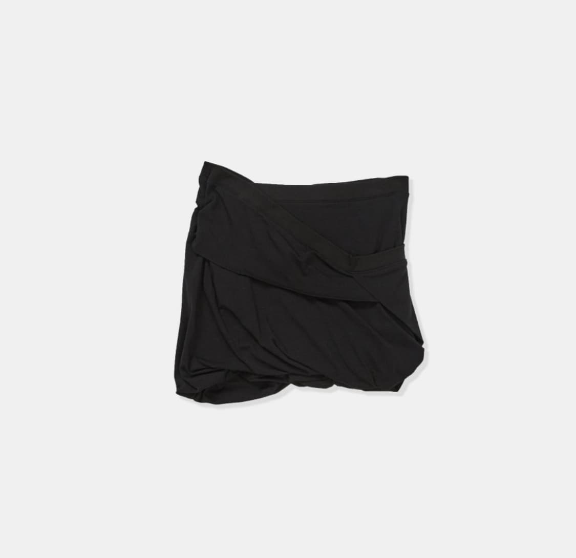 LCDC TWISTED MINI VOLUME SKIRT (BLACK) 상품이미지1