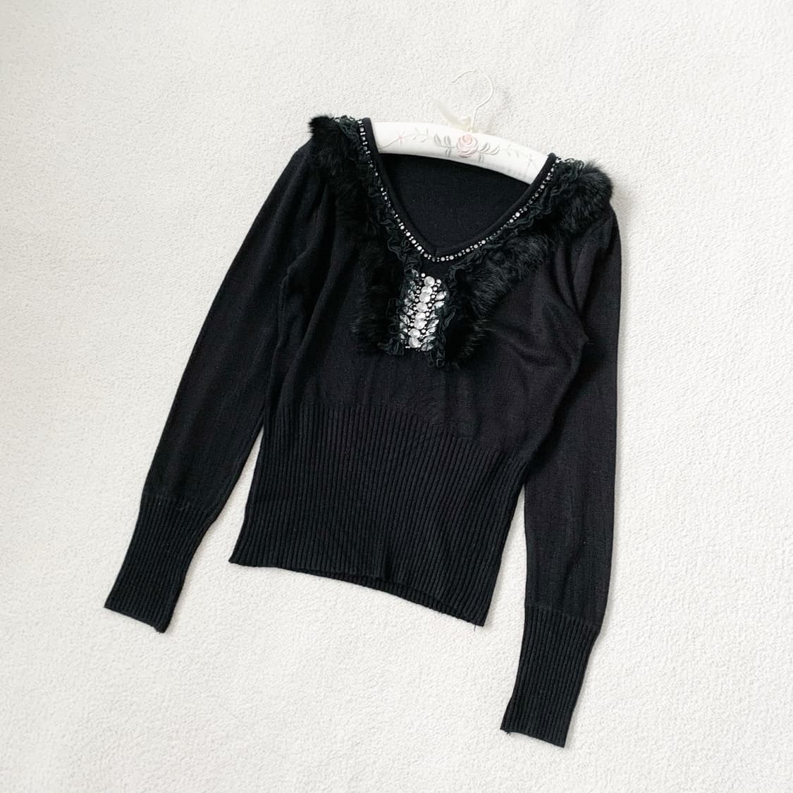 블랙 오네갸루 퍼 큐빅 공주핏 니트 상품이미지2