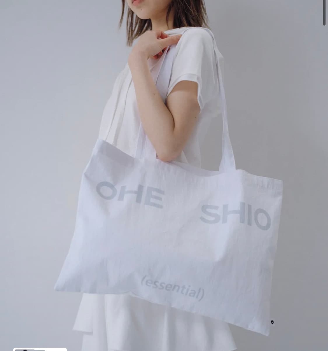 오헤시오 에센셜 빈티지 로고 에코백 화이트 숄더백 상품이미지2