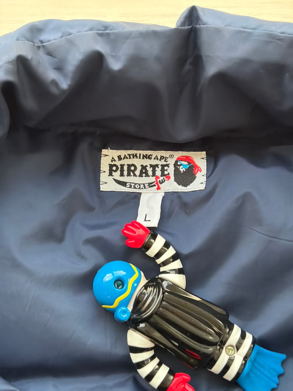 Bape 베이프 파이레트 해적샵 OG 다운 푸퍼 베스트 103 상품이미지6