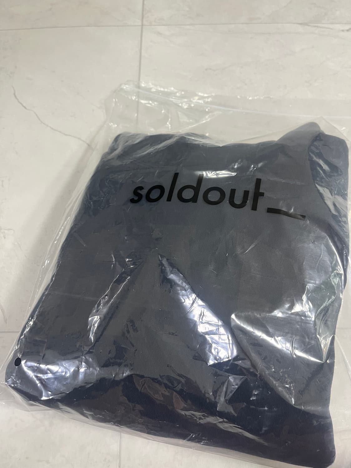 이지 갭 엔지니어드 바이 발렌시아가 도브 후드 워시드 블랙 상품이미지5