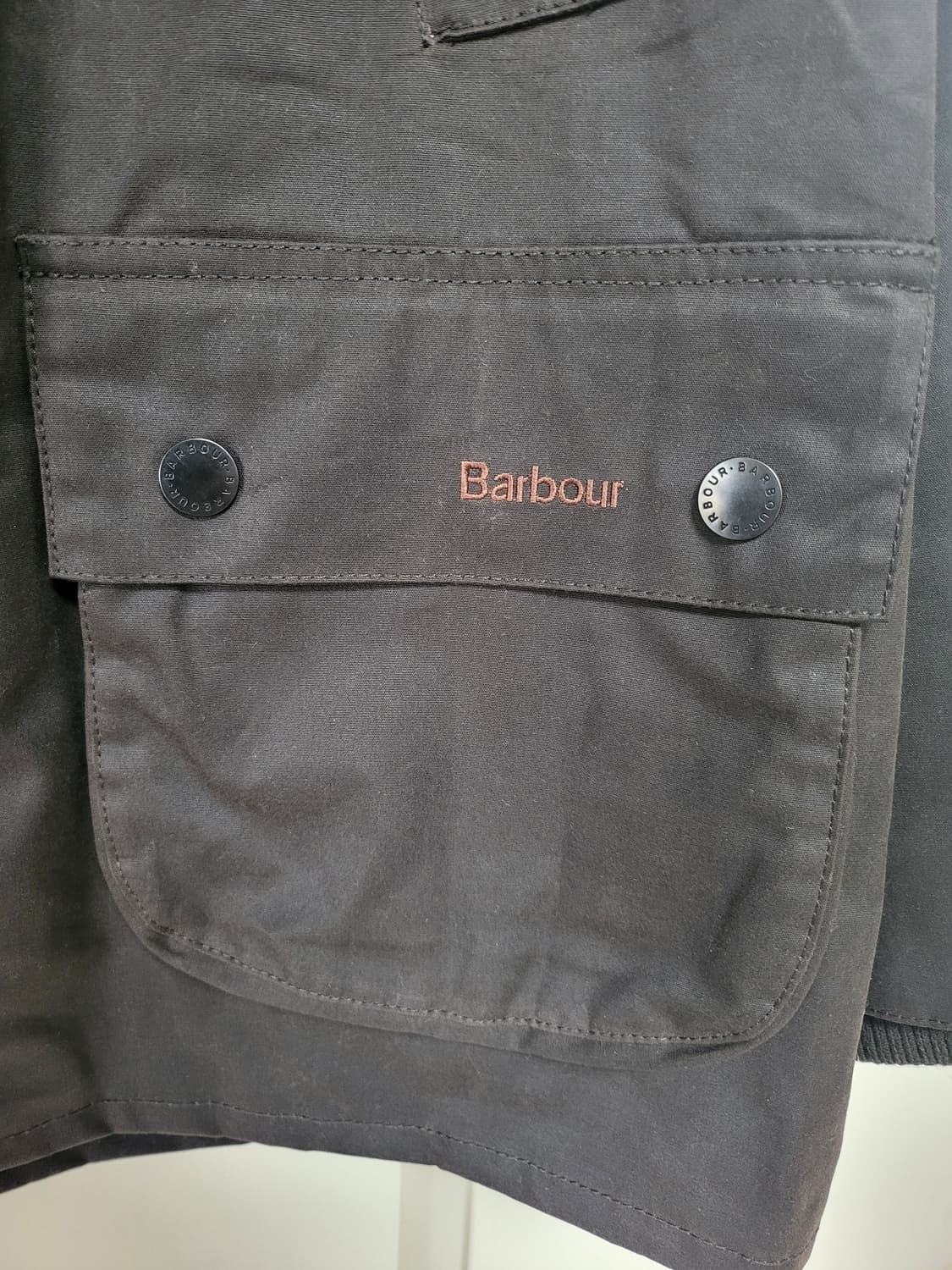 바버 클레식 비데일 왁스 자켓 올리브(40사이즈) 새상품 상품이미지2