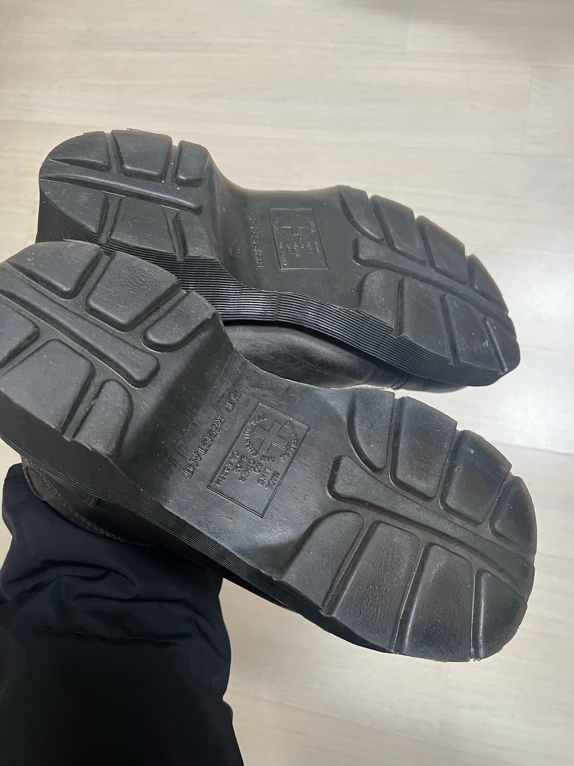 닥터마틴 TOYA UK4 상품이미지6