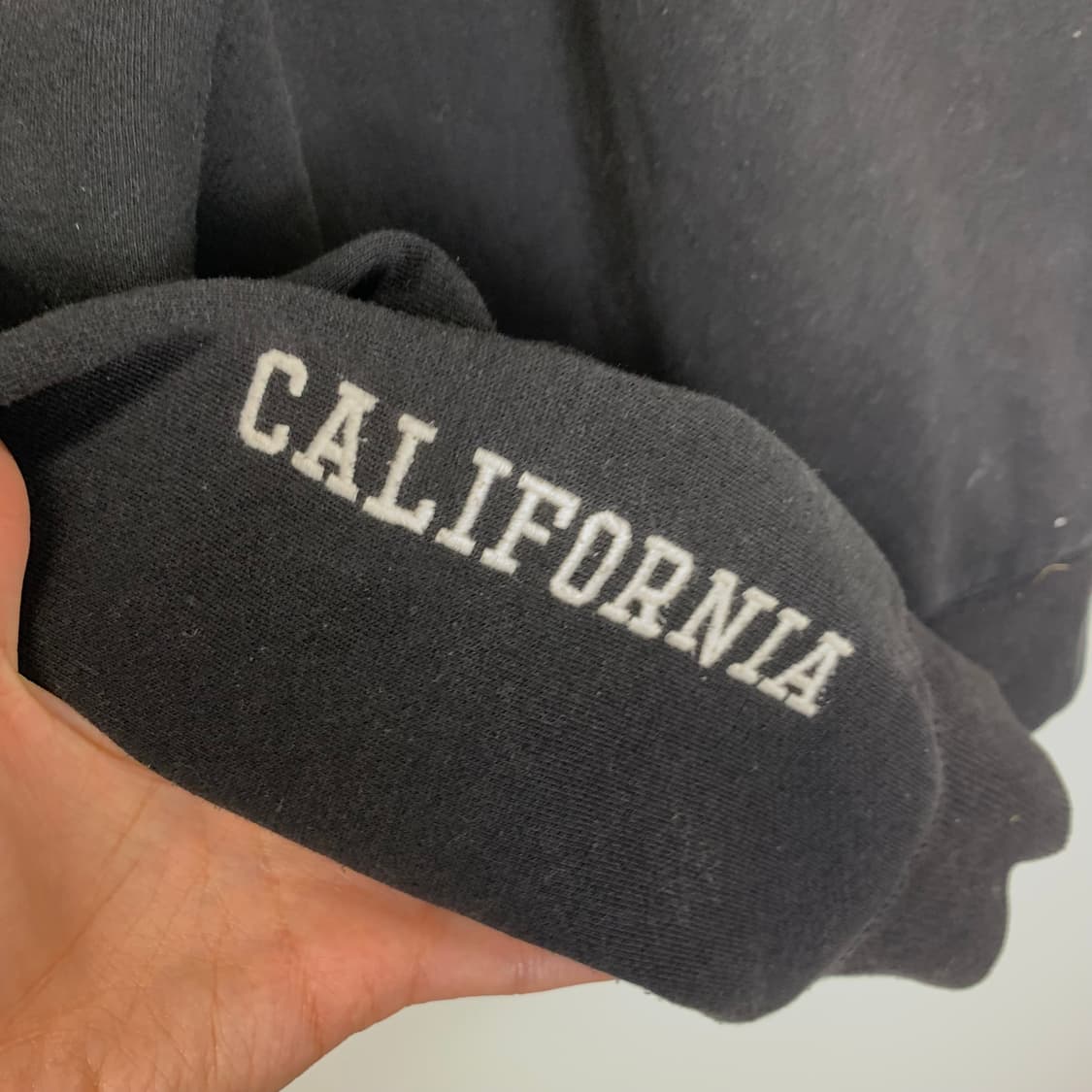 후아유 y2k 와투케 블랙 후드집업 상품이미지5