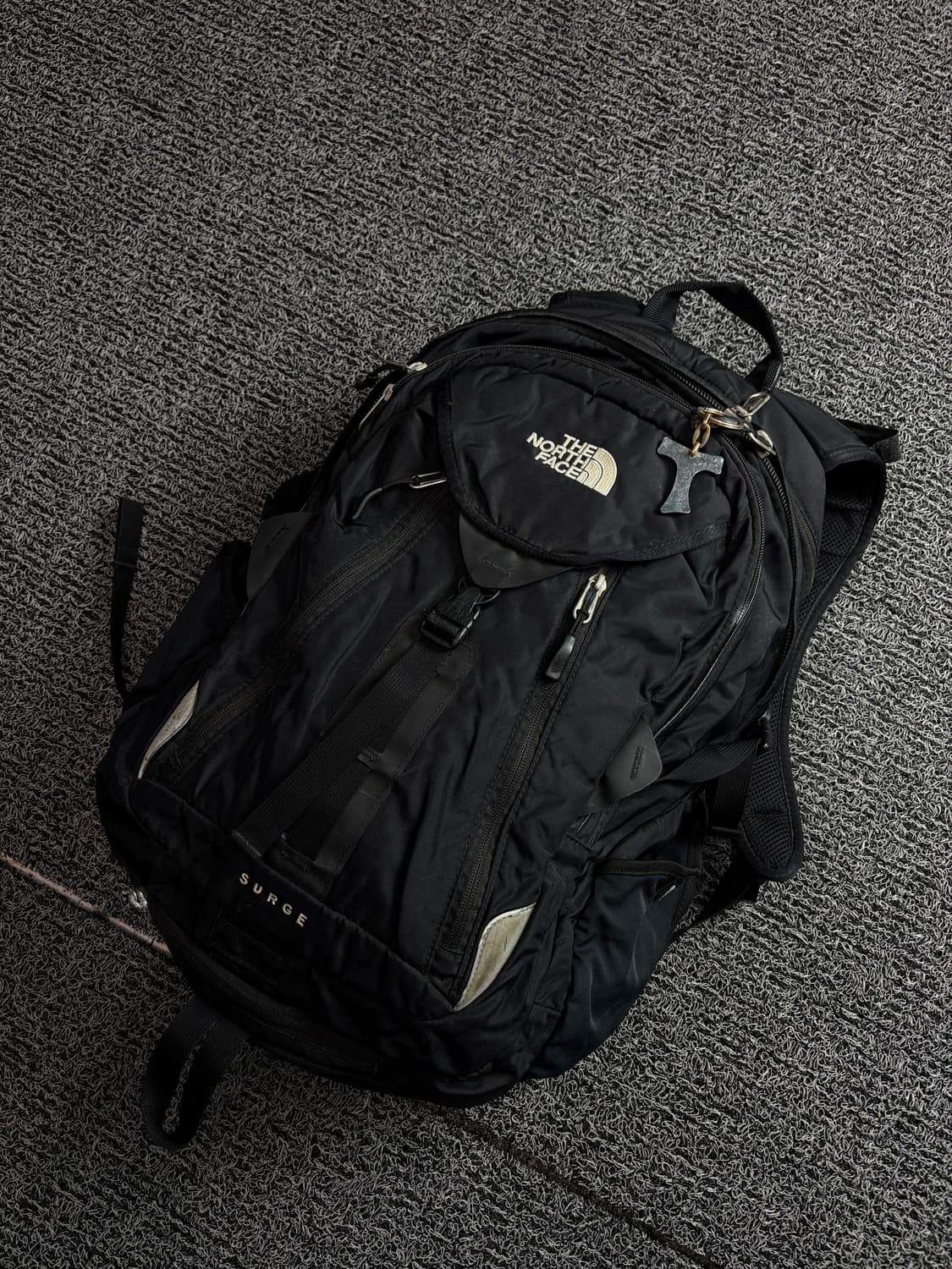 노스페이스 서지 테크웨어 백팩 블랙 1526 상품이미지1