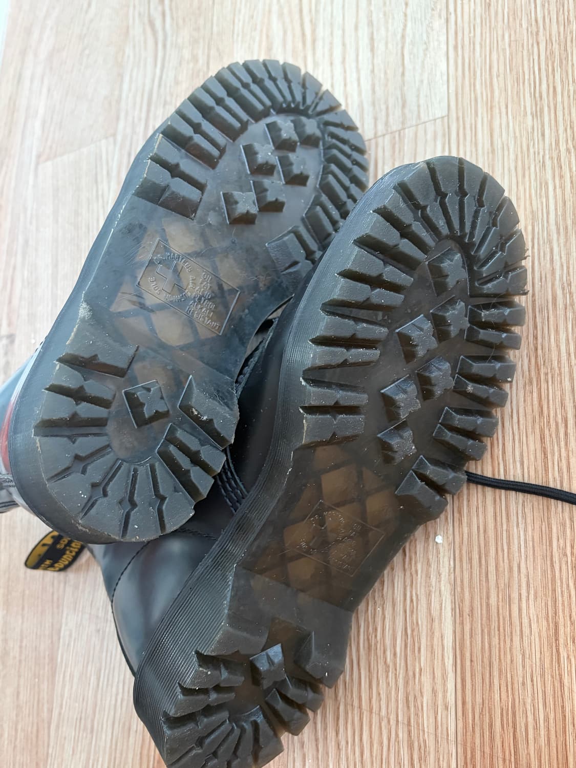 닥터마틴 8홀 41사이즈 상품이미지5