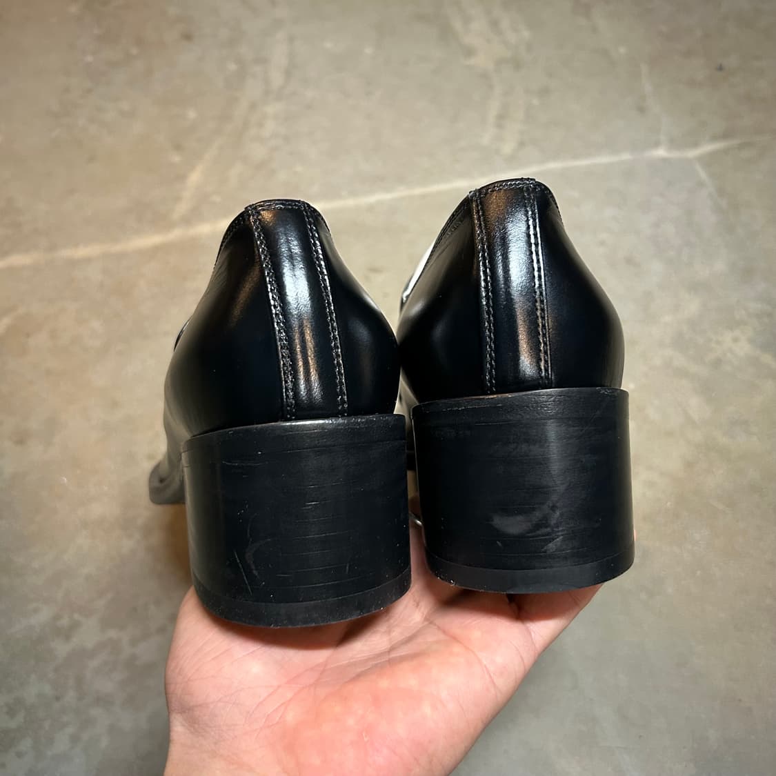 250) 아모멘토 라운드 페니 로퍼 슈즈 블랙 상품이미지4