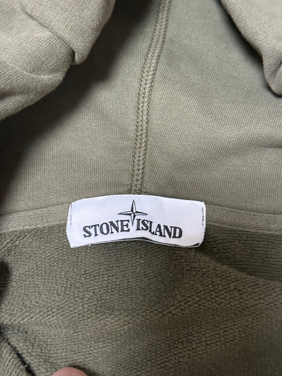 22년 FW 스톤아일랜드 후드집업 올리브그린 L사이즈 상품이미지3