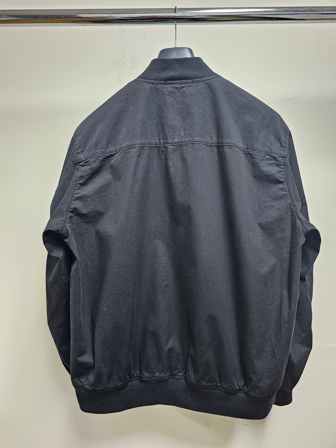 스톤아일랜드 수피마 코튼 트윌 봄버 자켓 상품이미지2