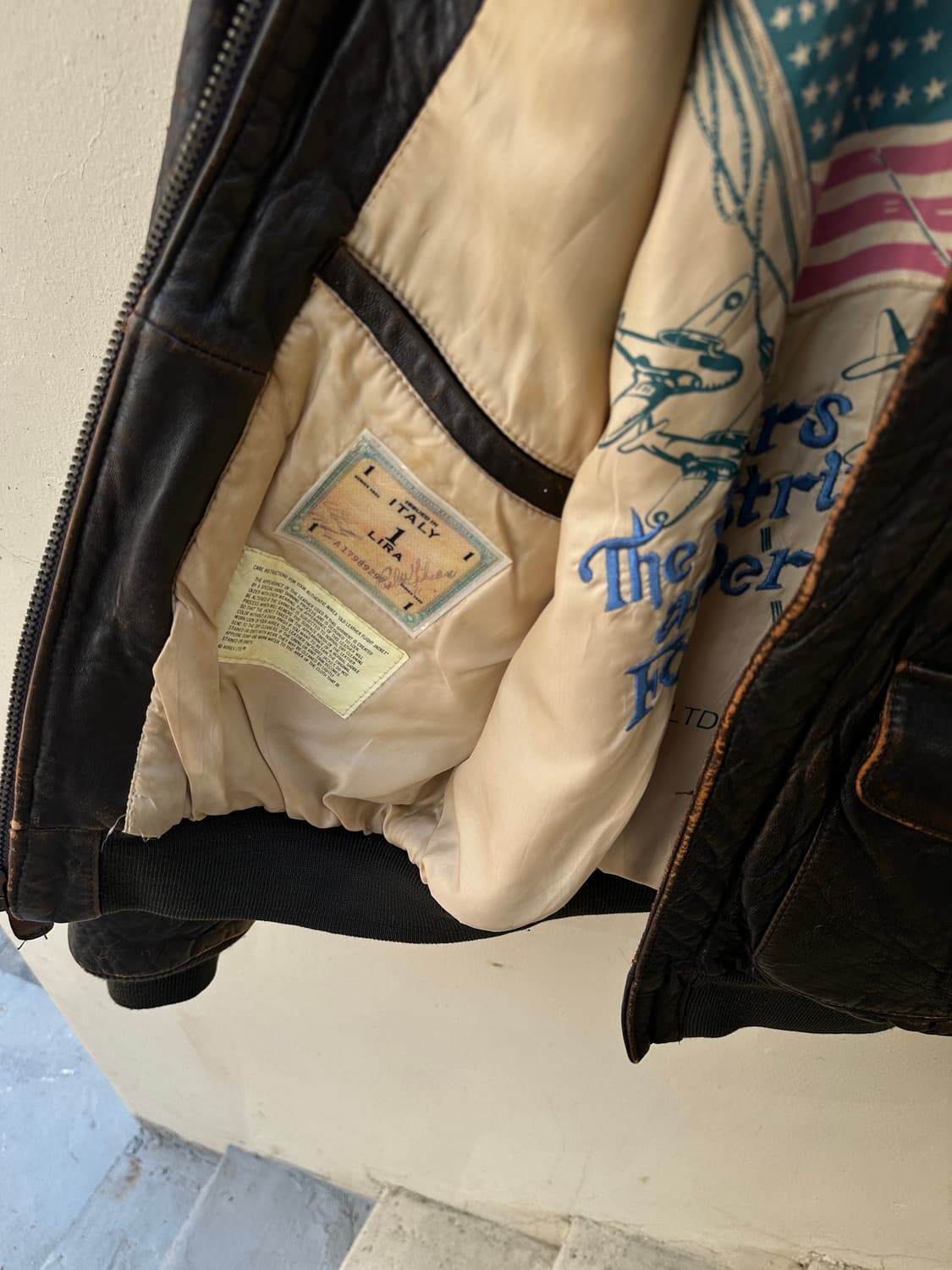 Avirex A-2 레더 플라이트 자켓 상품이미지5