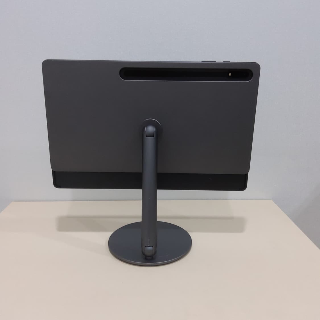 에이핀 갤럭시탭 울트라 마그네틱 회전형 거치대 상품이미지6