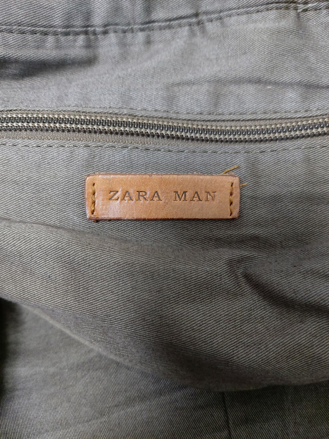 ZARA MAN 카키색 가죽 콤비 보스턴백 상품이미지6