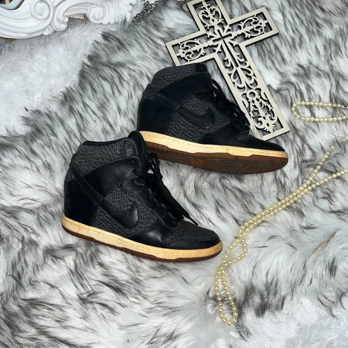 나이키 웨지힐 스니커즈 상품이미지1