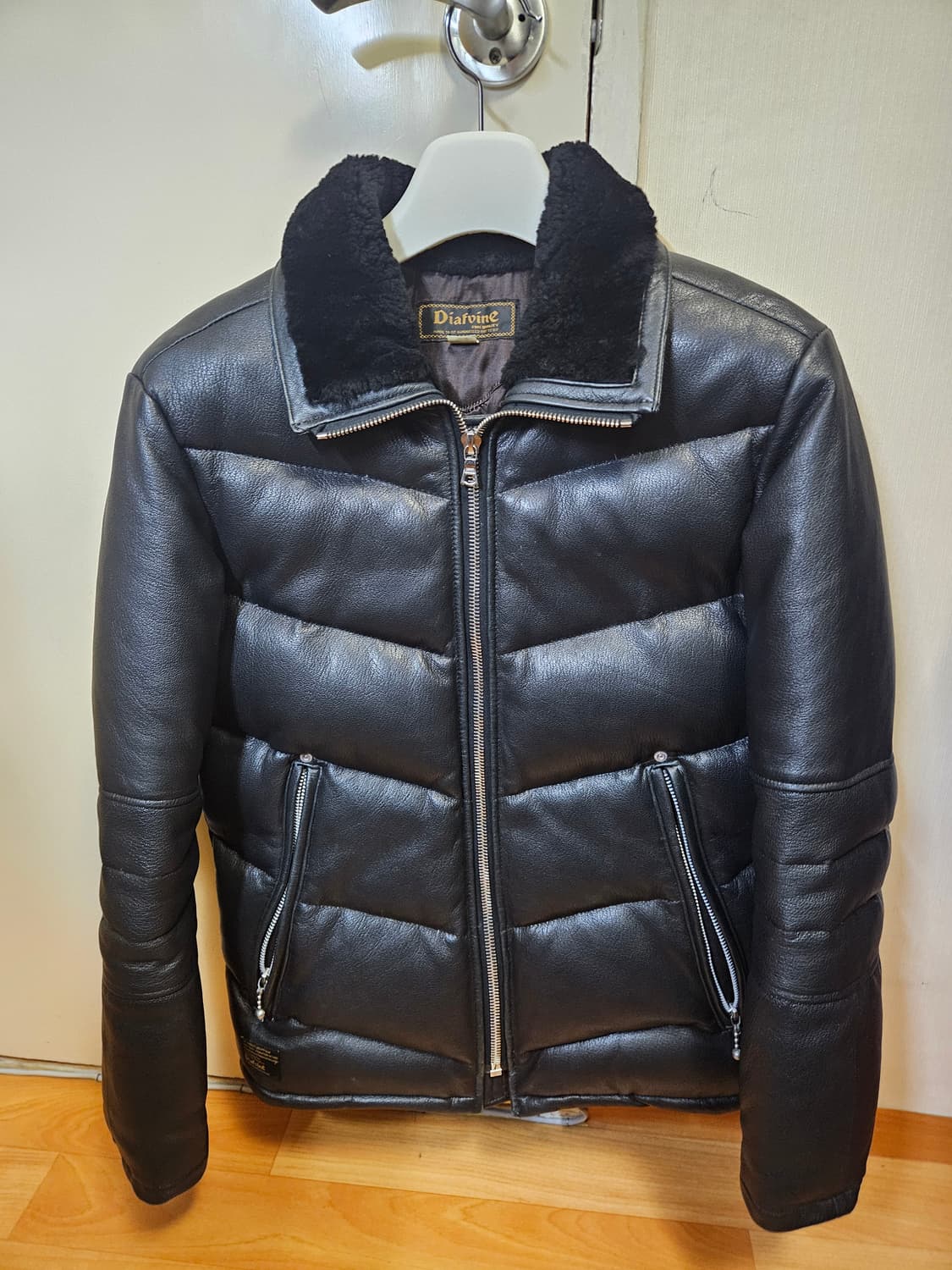 95 M) 디아프바인 사슴가죽 디어스킨 덕다운 패딩 상품이미지1