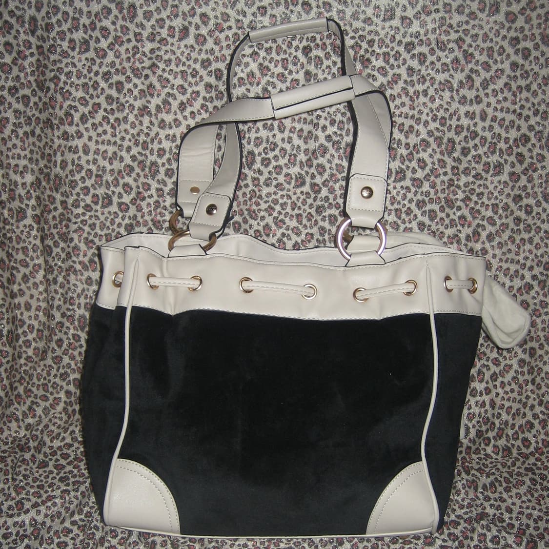 쥬시 꾸뛰르 키 참 데이드리머 토트백 상품이미지4