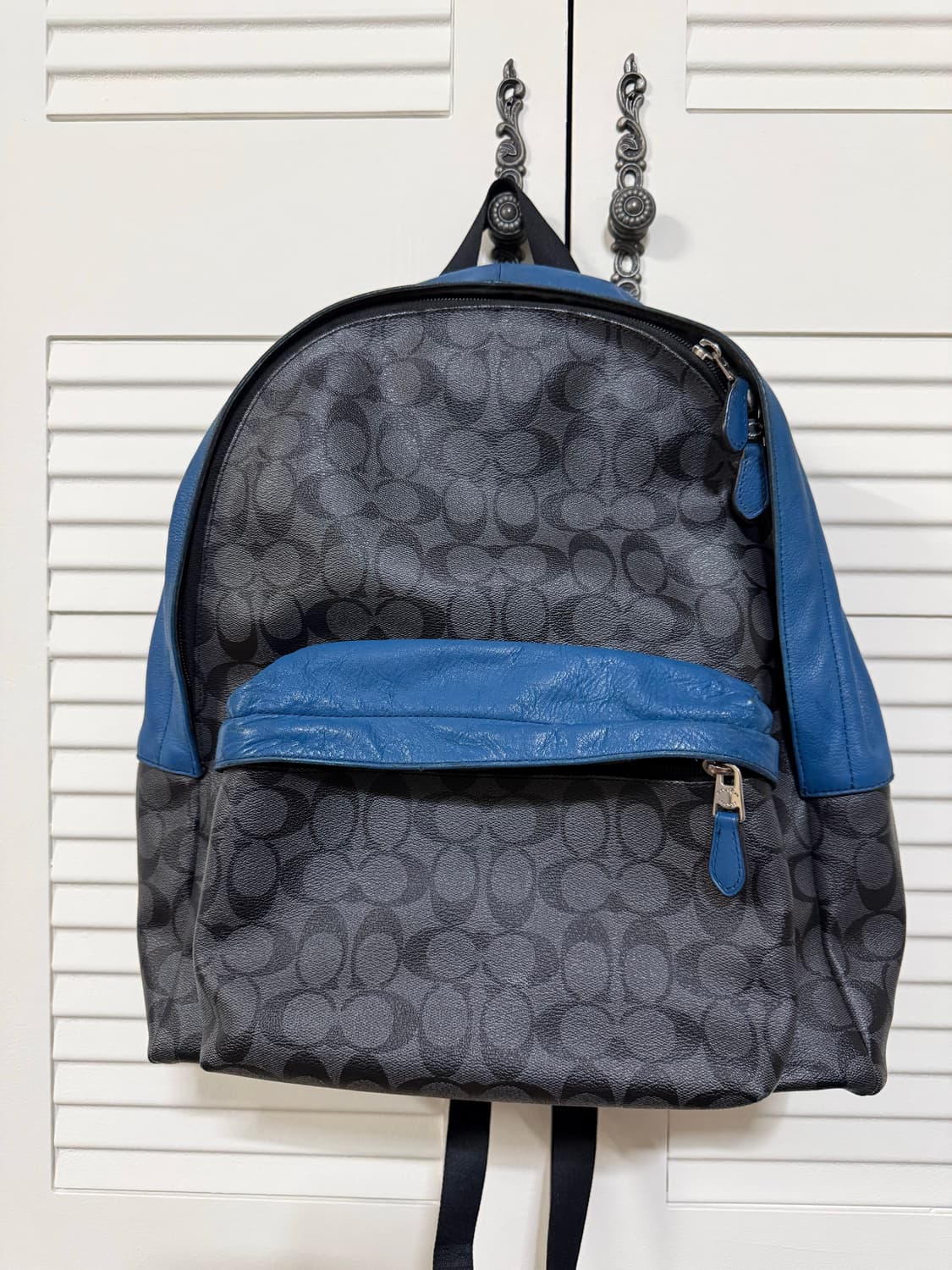 코치 시그니처 & 블루 레더 배색 백팩 상품이미지1