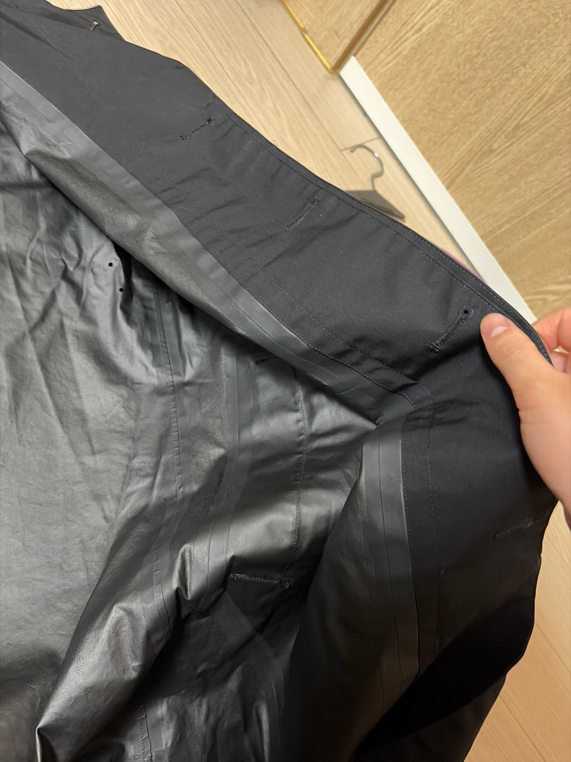 유니클로 U 17FW 블록테크 코트 L 상품이미지5