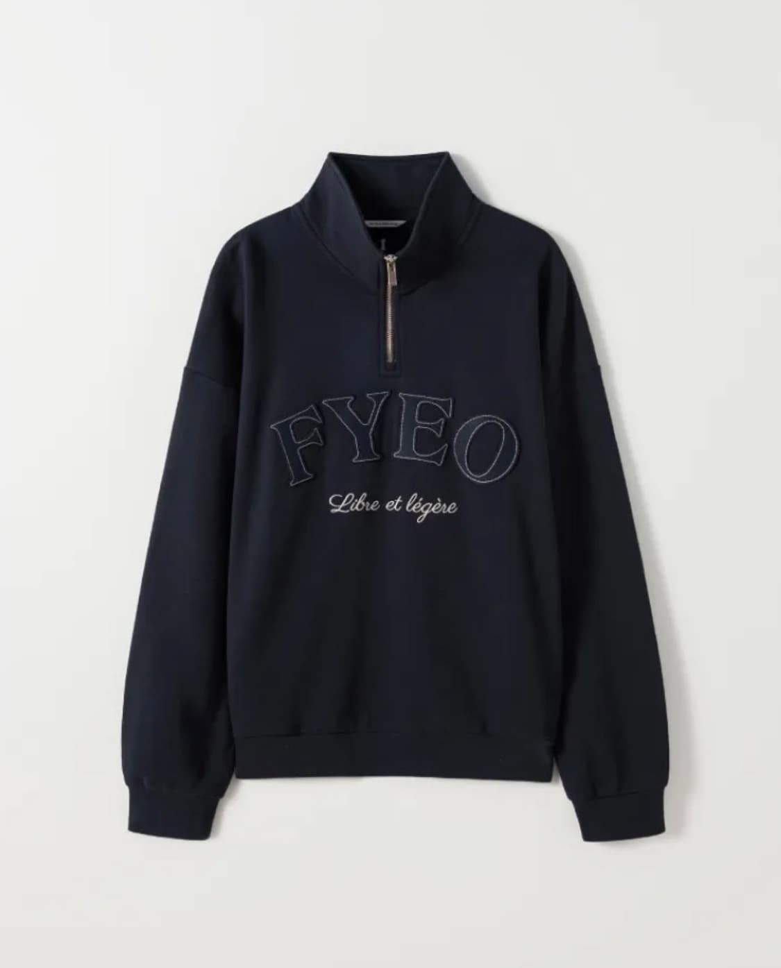 포유어아이즈온리(포유온) FYEO 에센셜 로고 하프집업 딥네이비 M 상품이미지4