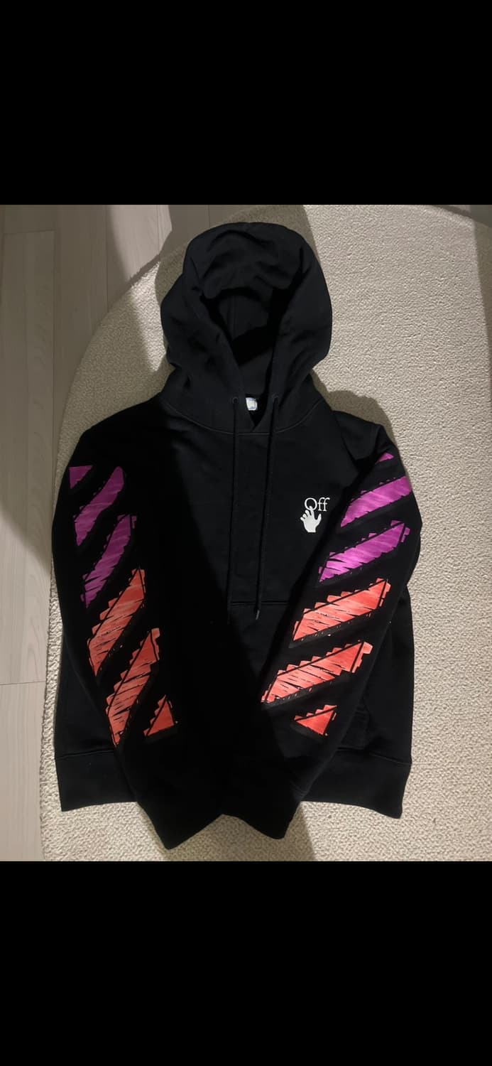 오프화이트 후드티 상품이미지1