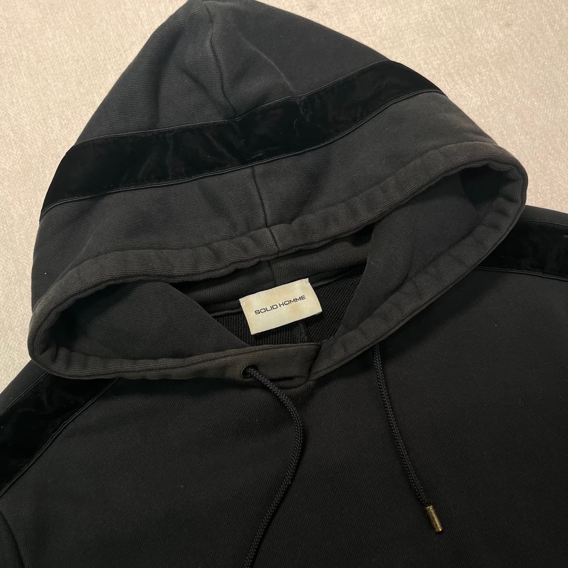 100 솔리드 옴므 벨벳 후드티 상품이미지2