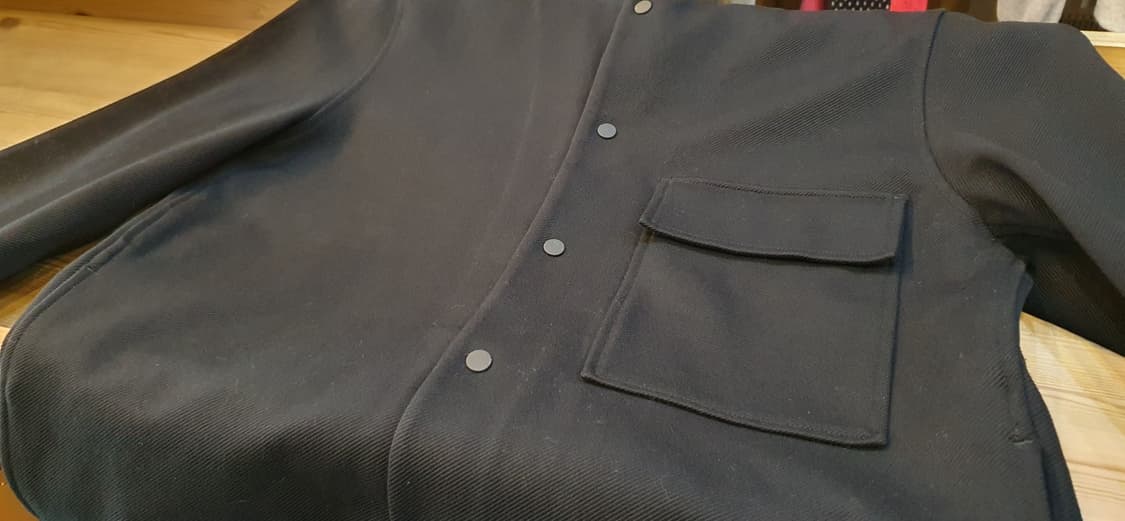 100.COS 라운드 블랙점퍼 상품이미지5