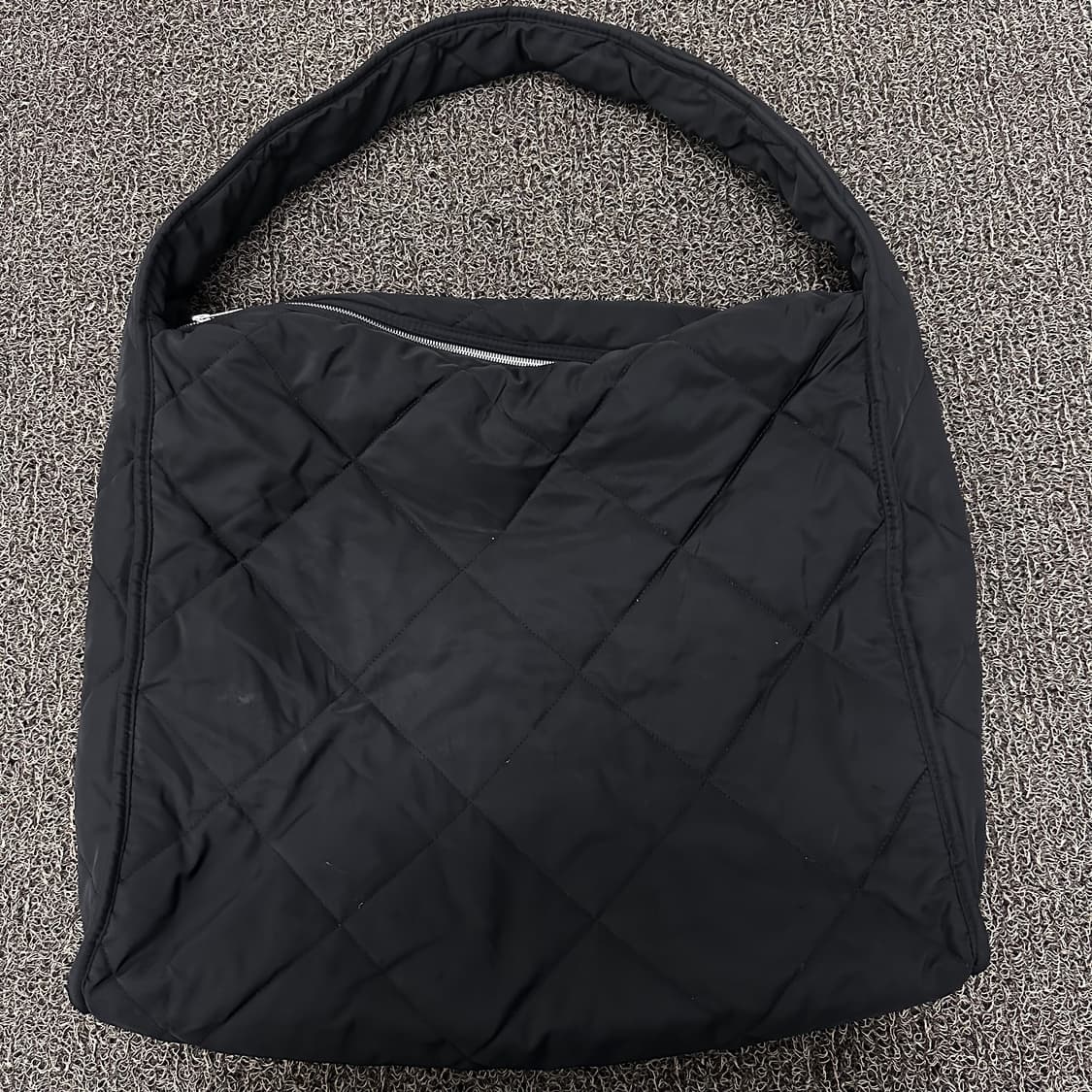 COS 코스 숄더백 보부상 오버사이즈 블랙 상품이미지1