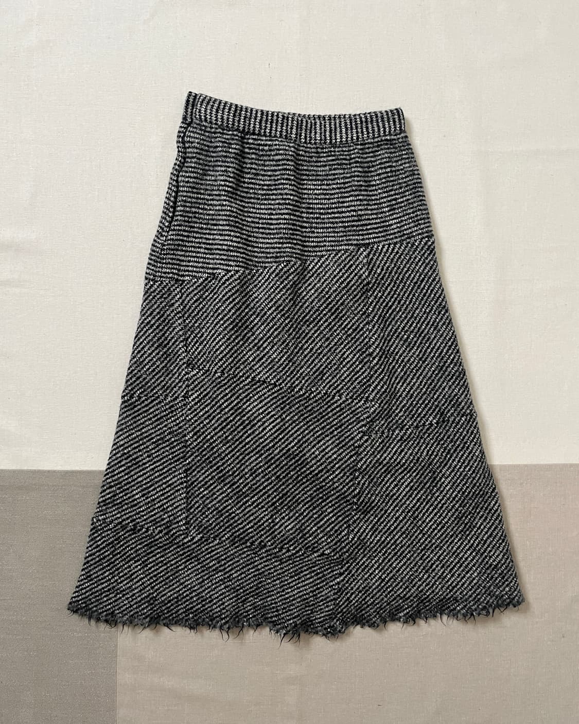 꼼데가르송 트위드 울 트위스트 스커트 comme des garcons  상품이미지2