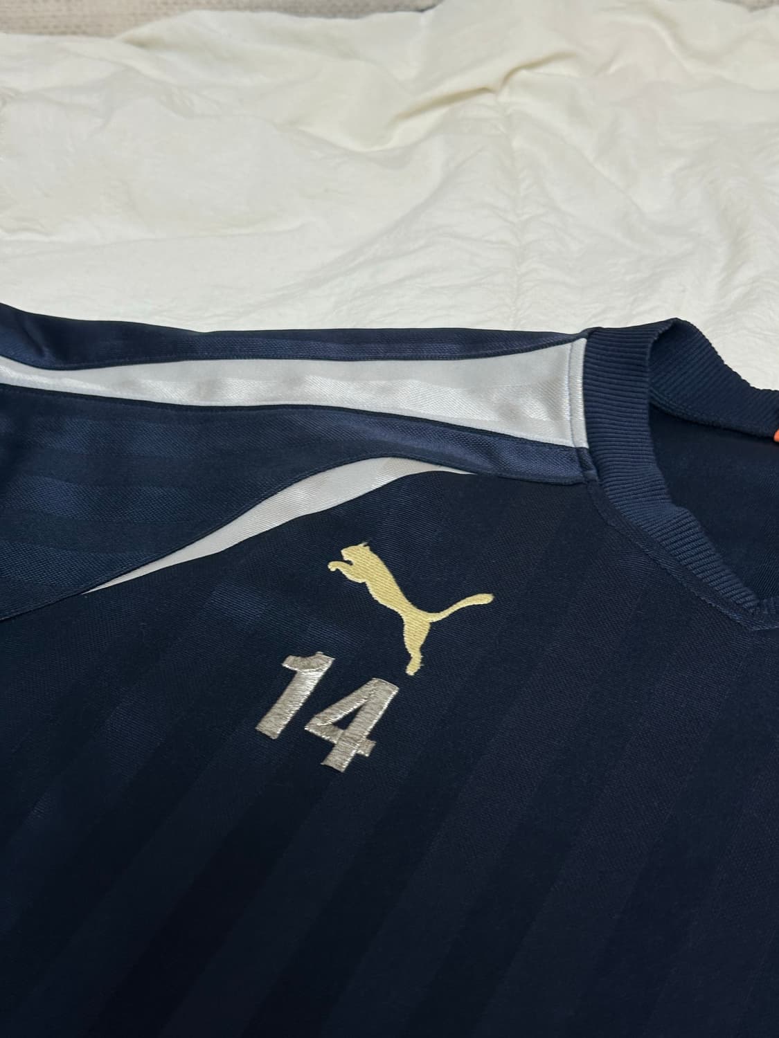 푸마 네이비 절개 웜업 라지 상품이미지4