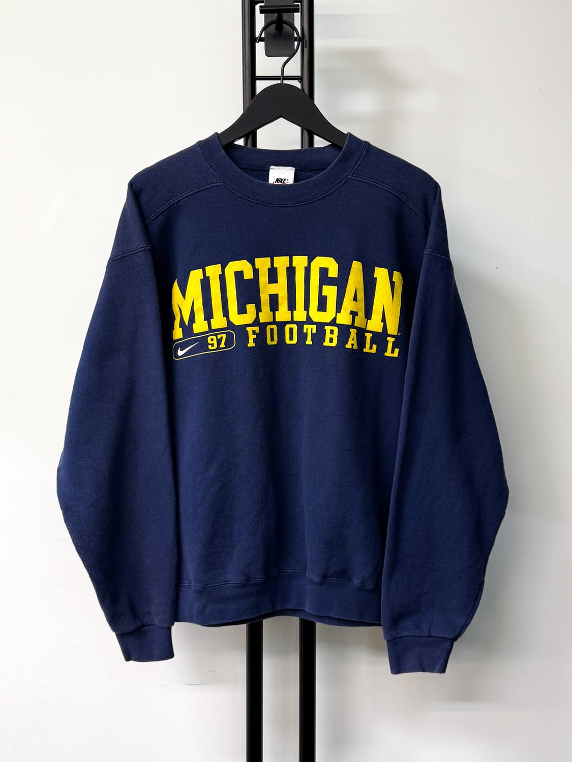 나이키 90s USA 미시건 풋볼 크루 상품이미지1