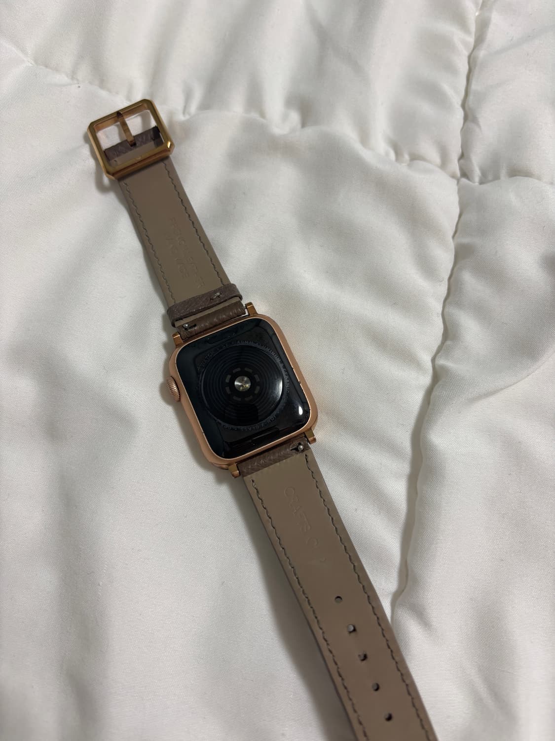 애플 워치 SE 40mm 로즈골드 상품이미지2