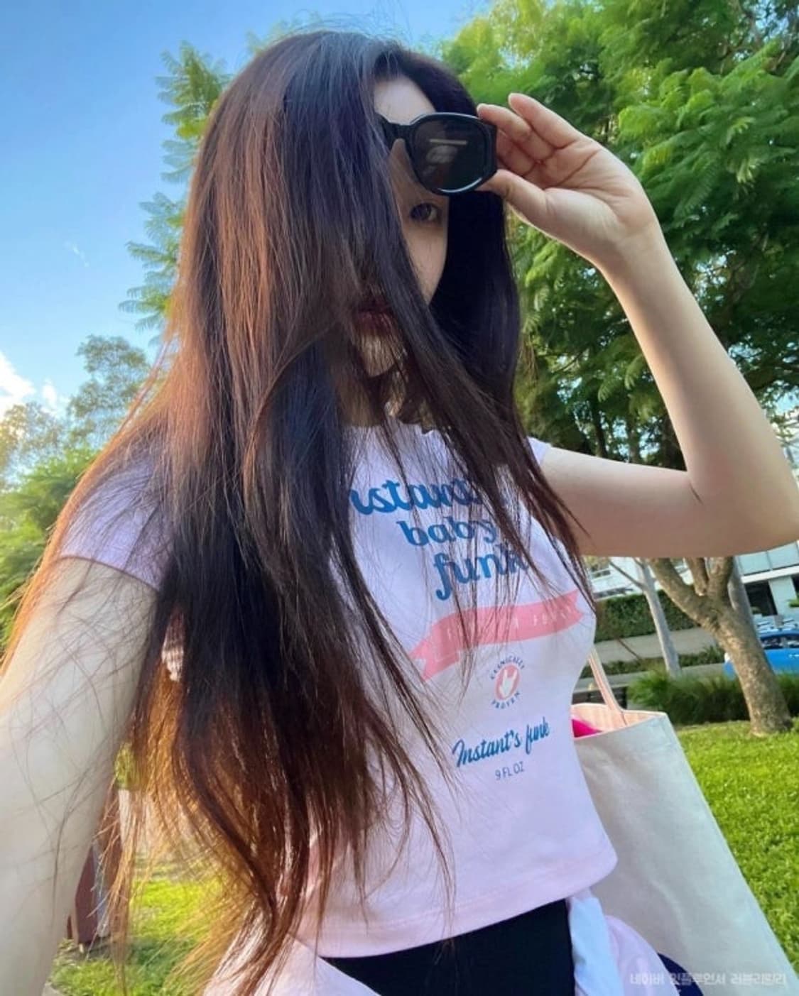 인스턴트펑크 존슨즈 베이비 로션 반팔티셔츠 크롭 1사이즈 상품이미지1