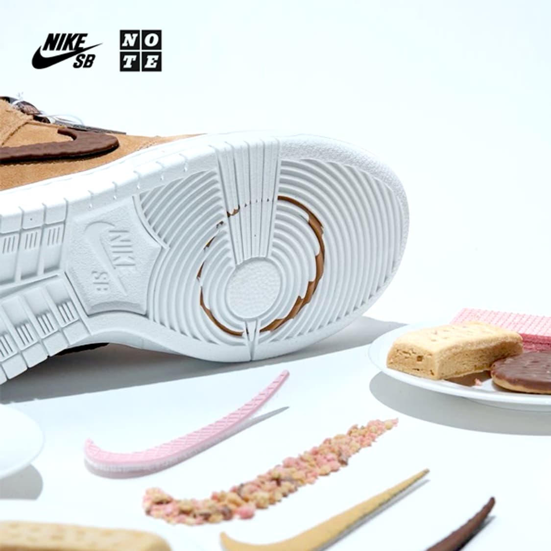 나이키 SB 덩크 로우 프로 QS / 노트 맨체스터 (260) 상품이미지9