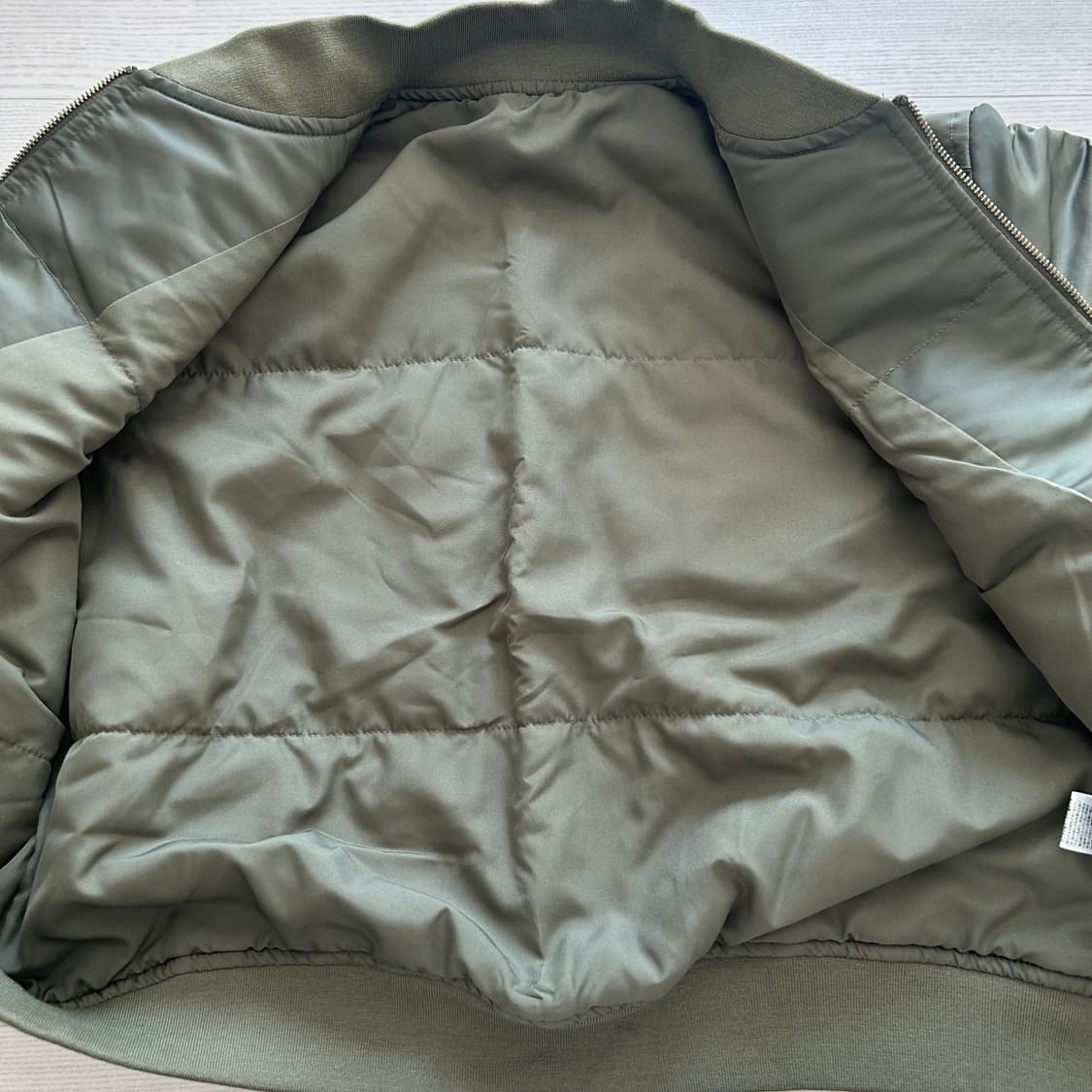 새상품 GU MA-1 블루종 올리브 카키 유니클로 상품이미지6