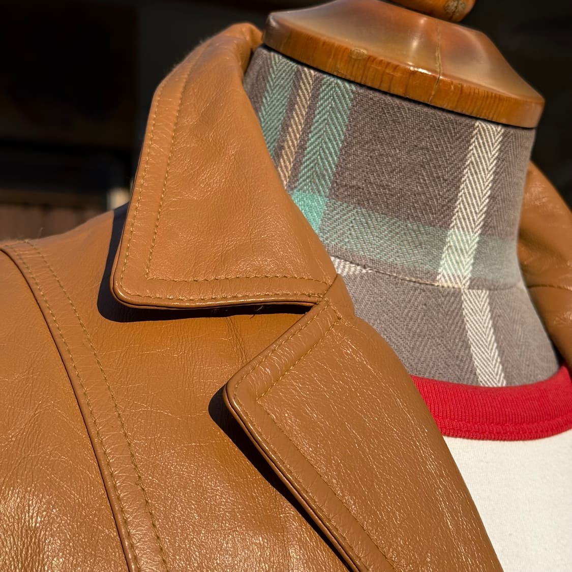 이모션 카우하이드 벨티드 싱글 코트 55-66 상품이미지8