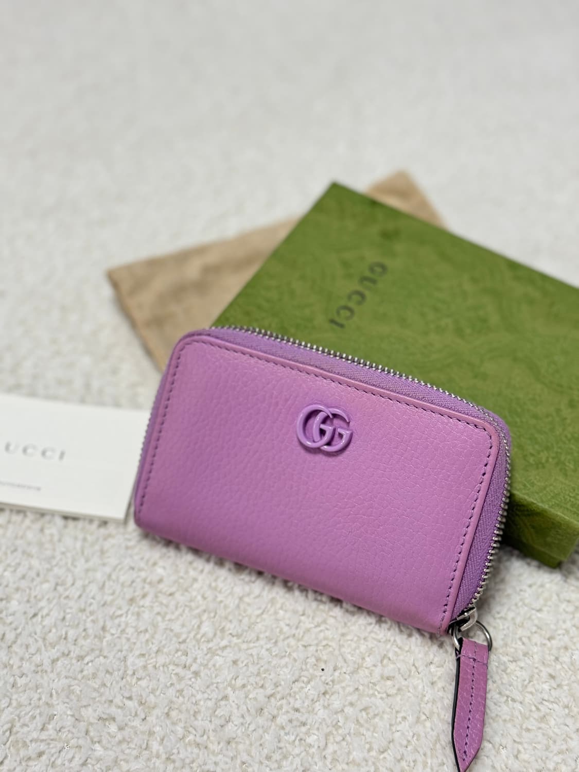 구찌 톤온톤 GG 마몽지퍼지갑 상품이미지1