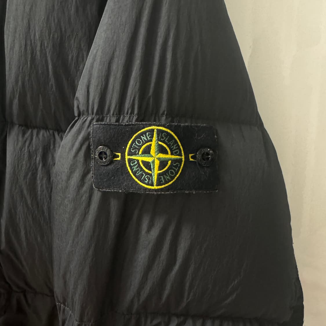 [M] 스톤아일랜드 크링클랩스 23fw 후드 패딩 상품이미지2