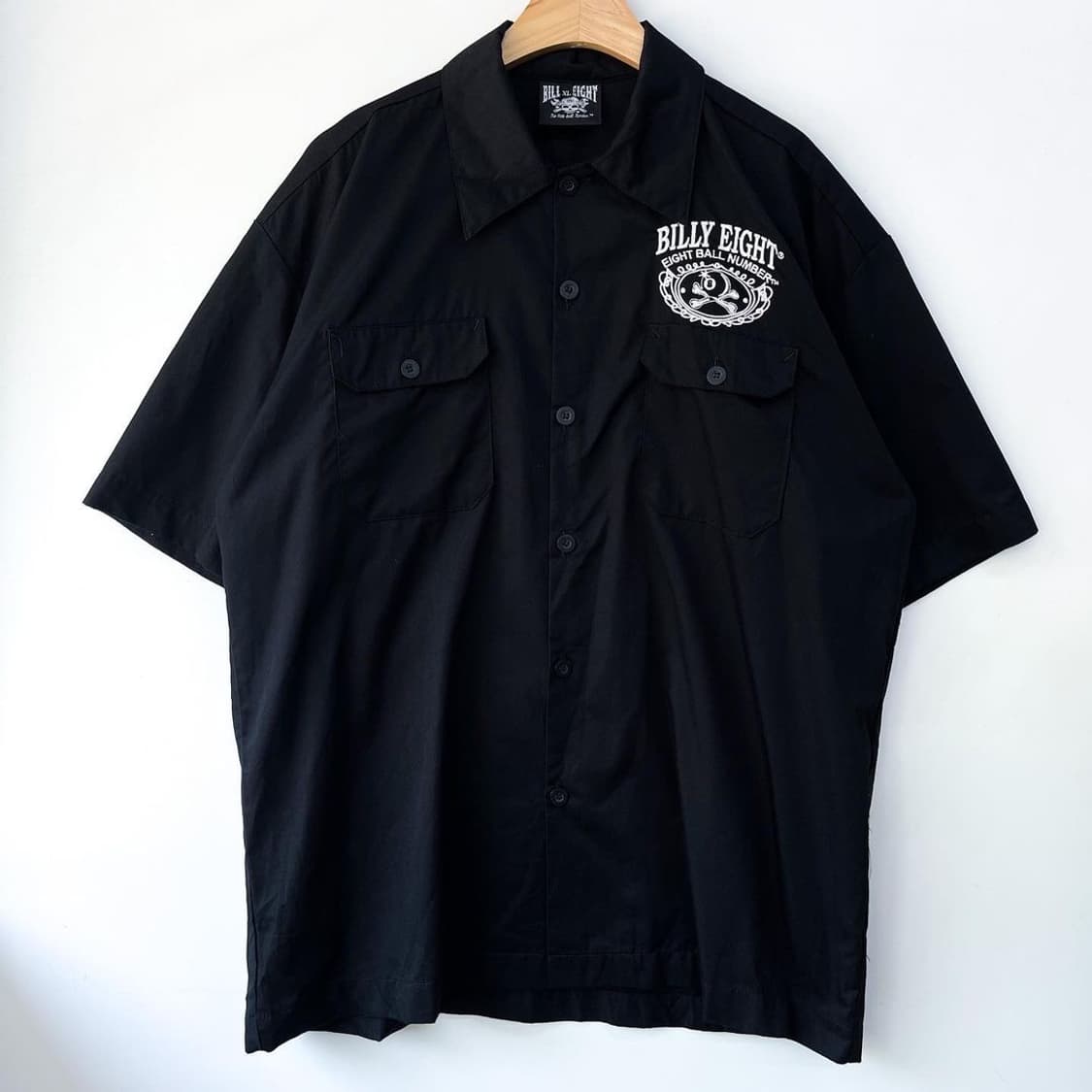 빌리 에잇 핫 앤 로드 블랙 워크 하프 셔츠 상품이미지3