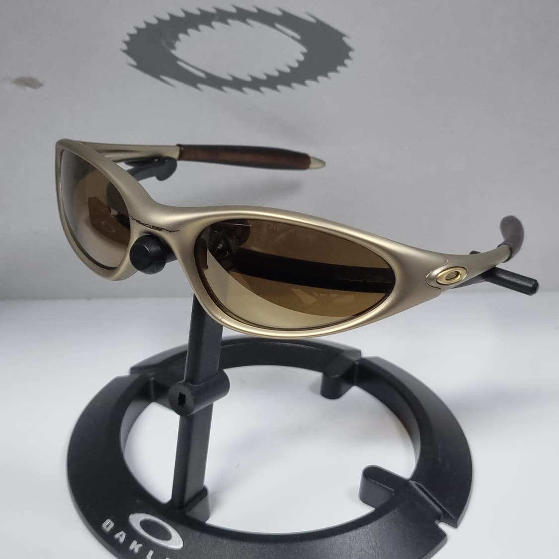 오클리 미뉴트 1.0 플래티넘 미사용 박스풀 상품이미지3