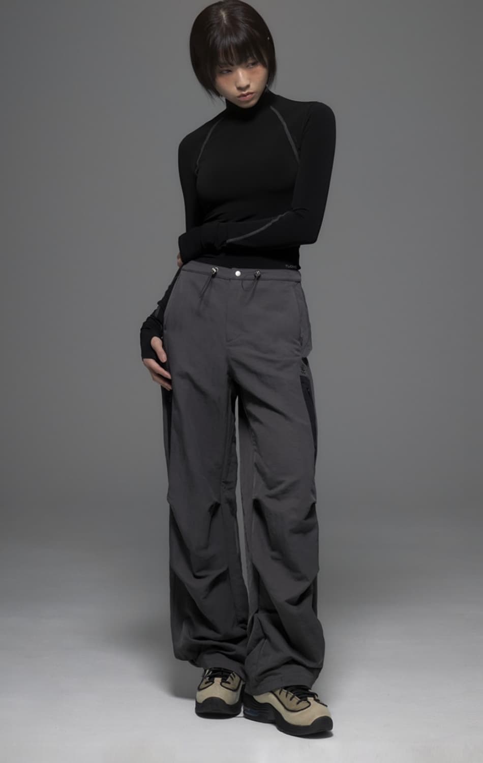 뚜오미오 파라슈트 팬츠 상품이미지1