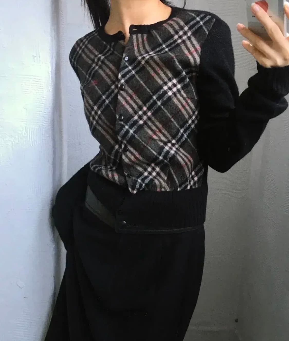 (정품) Burberry 버버리 블루 라벨 체크 니트 가디건 상품이미지2