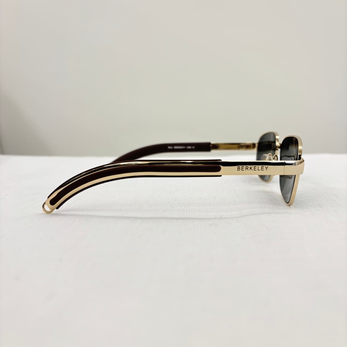 BERKELEY 골드 스퀘어 선글라스 상품이미지5