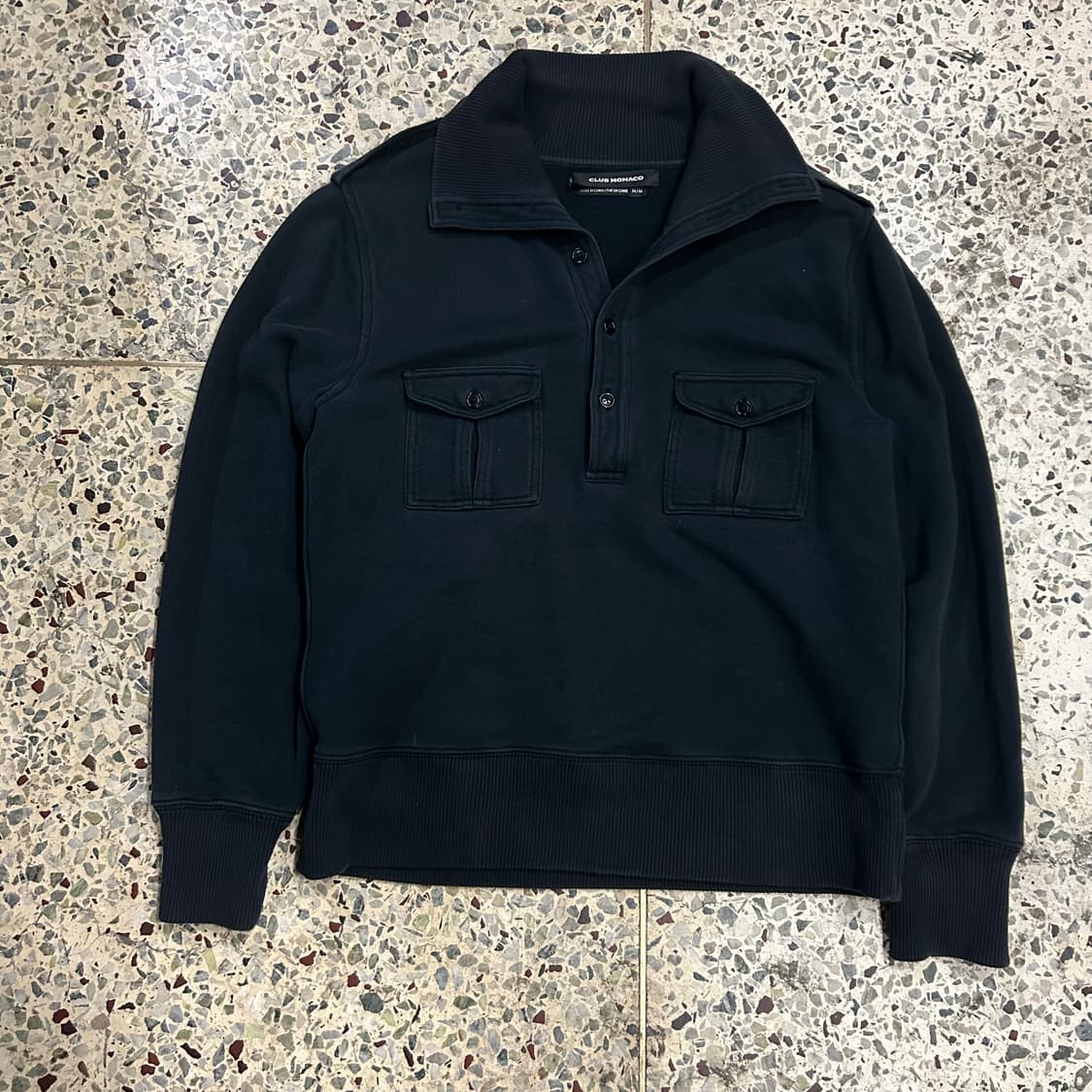 클럽 모나코 하프 버튼 스웻 셔츠 상품이미지1