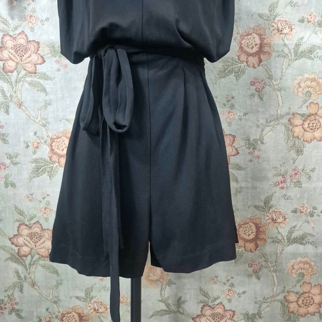 헬무트 랭 아르테미스 숏 슬리브 플리츠 벨티드 롬퍼 상품이미지8