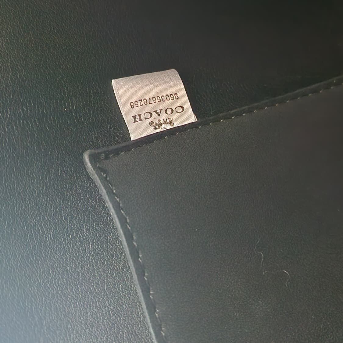 코치 브루클린 숄더백 [스웨이드 블랙] 상품이미지6