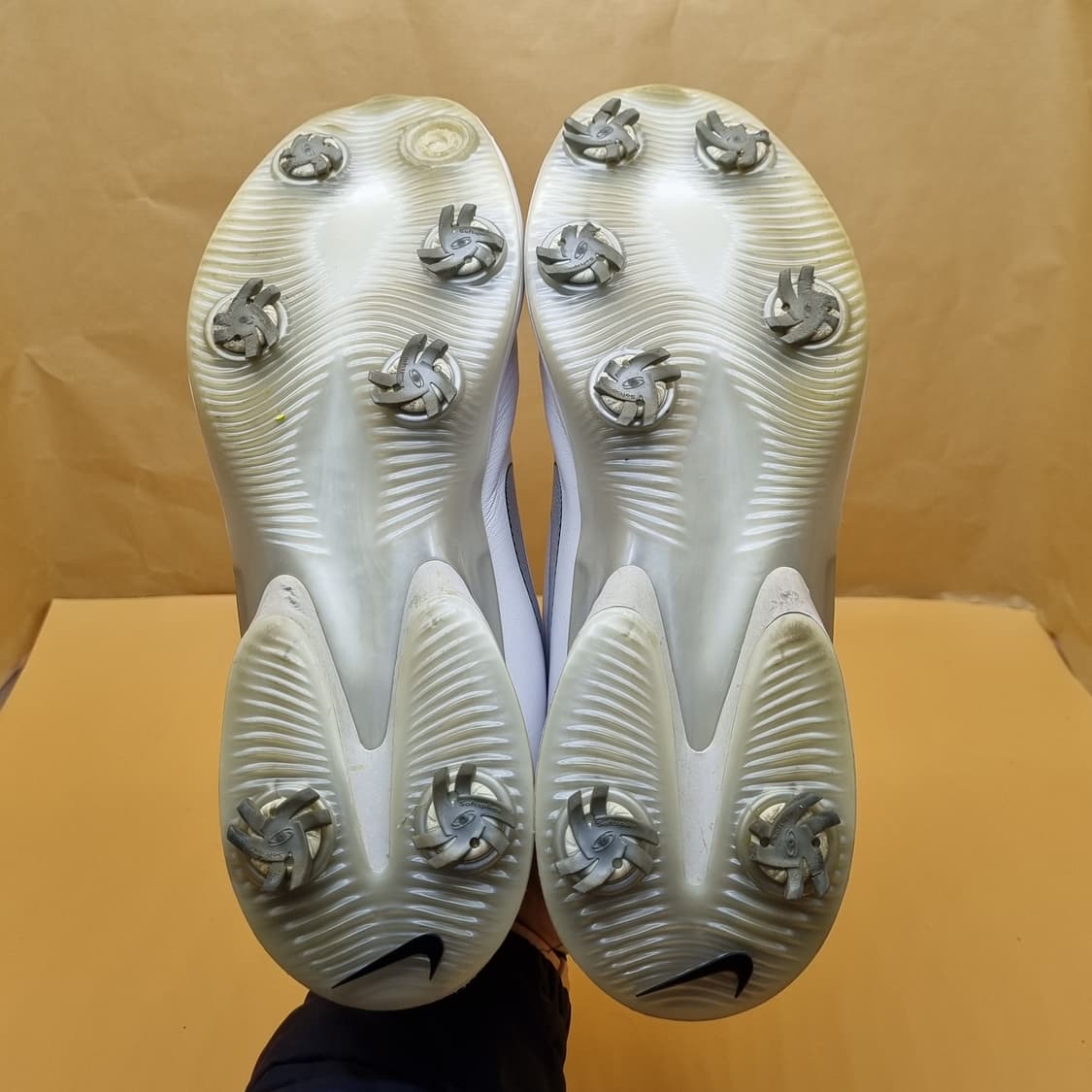 나이키 에어줌 빅토리 투어2 남성골프화275 상품이미지3