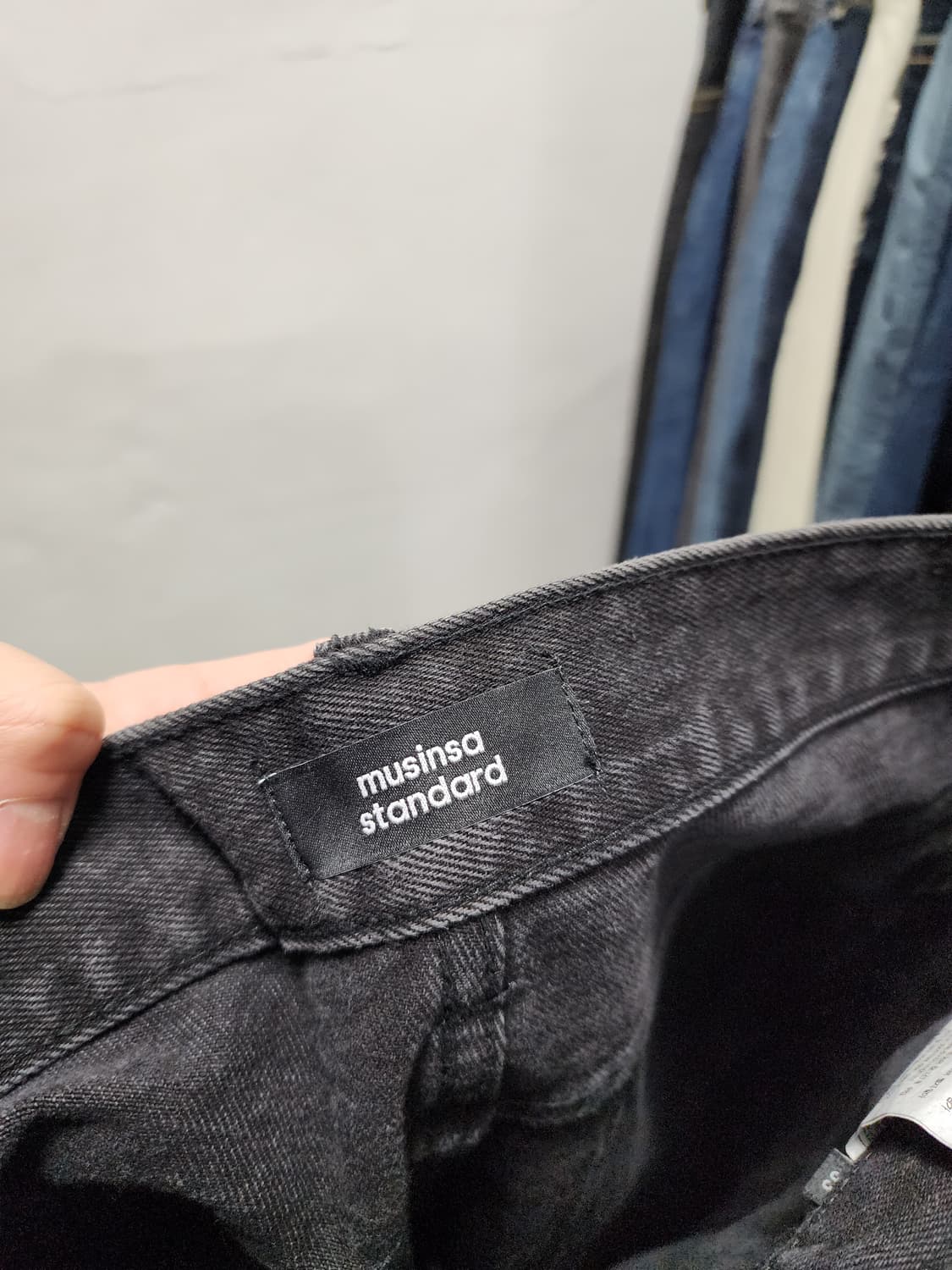 무탠다드 블랙 흑청바지  상품이미지3