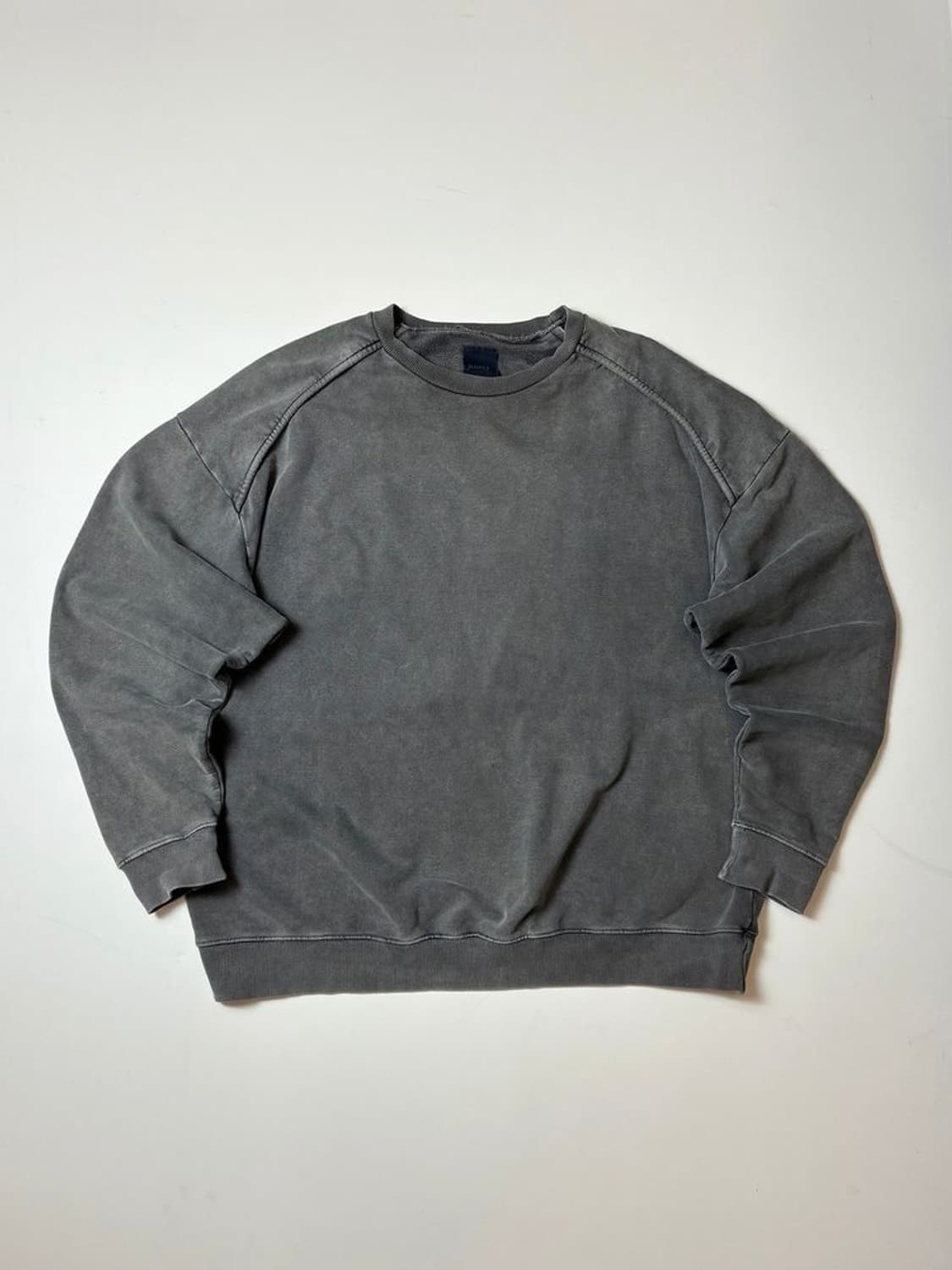 준지 JUUN.J 가먼트 다잉 오버 맨투맨 PN8239 상품이미지1