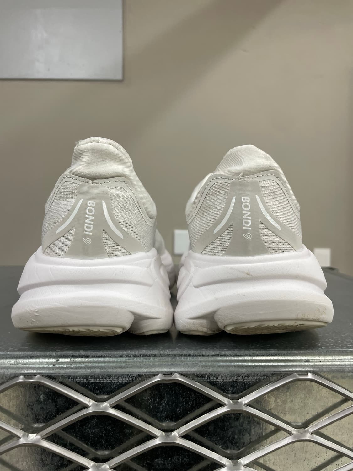 호카 본디8 화이트 270 (gr-4473) 상품이미지3